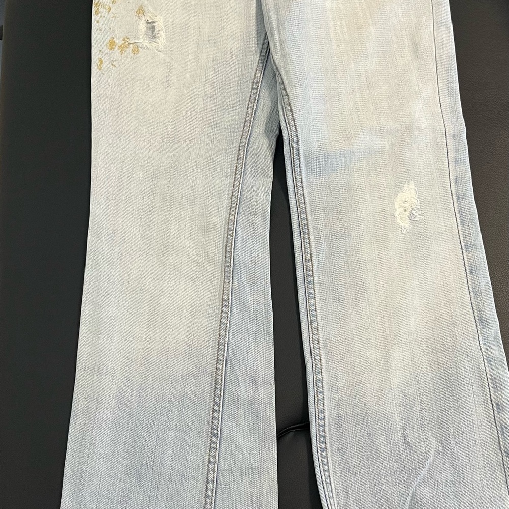 Light Blue Distressed Women Jeans